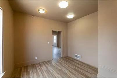 310 E Oak Street, Kingman, AZ 86401 - Photo 17