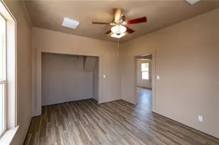 310 E Oak St, Kingman, AZ 86401 - Photo 19