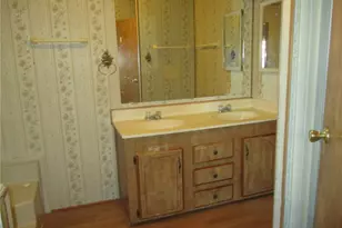 766 Citrus St, Bullhead City, AZ 86442 - Photo 17