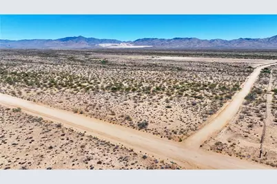 339-35-003 N Teddy Roosevelt Road, Golden Valley, AZ 86413 - Photo 11