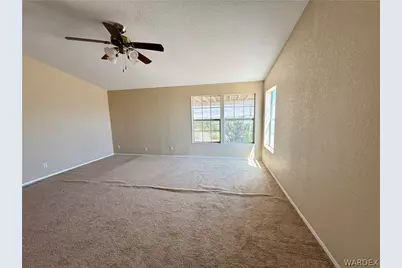 340 W Havasu Lane, Meadview, AZ 86444 - Photo 17