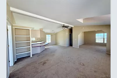 340 W Havasu Lane, Meadview, AZ 86444 - Photo 9