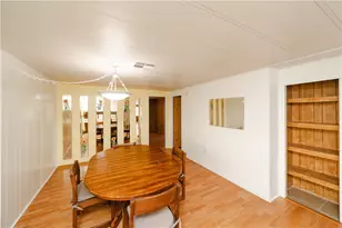 863 Holly St, Bullhead City, AZ 86442 - Photo 15