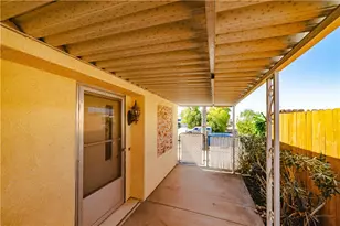 863 Holly St, Bullhead City, AZ 86442 - Photo 31