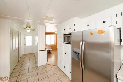 863 Holly Street, Bullhead City, AZ 86442 - Photo 13