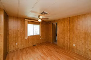 863 Holly St, Bullhead City, AZ 86442 - Photo 23