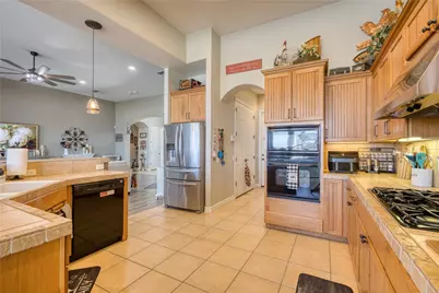 1215 Inverness, Bullhead City, AZ 86429 - Photo 11