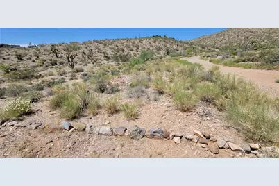 416 Oro Drive, White Hills, AZ 86445 - Photo 5