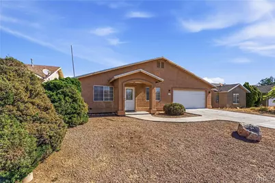 3271 E Ames Avenue, Kingman, AZ 86409 - Photo 1
