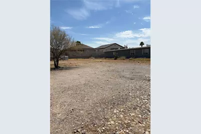 800 Roadrunner Drive, Bullhead City, AZ 86442 - Photo 5