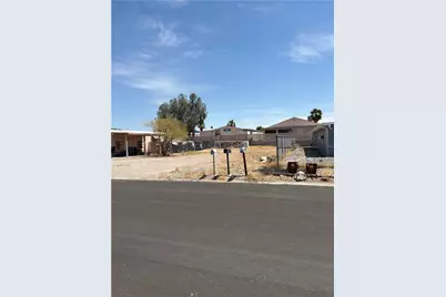 800 Roadrunner Drive, Bullhead City, AZ 86442 - Photo 3