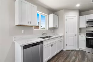 3734 E Thompson Ave, Kingman, AZ 86409 - Photo 15