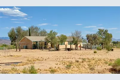 593 S Hassayampa Road, Golden Valley, AZ 86413 - Photo 31
