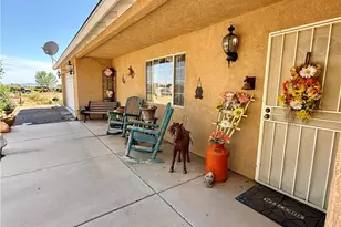 593 S Hassayampa Rd, Golden Valley, AZ 86413 - Photo 5