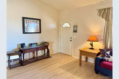 593 S Hassayampa Road, Golden Valley, AZ 86413 - Photo 7