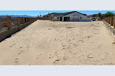 2750 Promontory Drive, Bullhead City, AZ 86429 - Photo 25