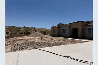 2750 Promontory Drive, Bullhead City, AZ 86429 - Photo 3