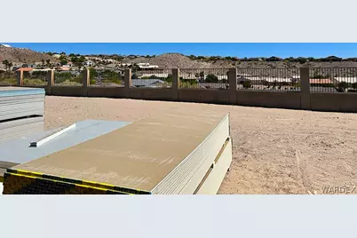 2750 Promontory Drive, Bullhead City, AZ 86429 - Photo 27
