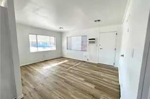 945 Holly St, Bullhead City, AZ 86442 - Photo 7