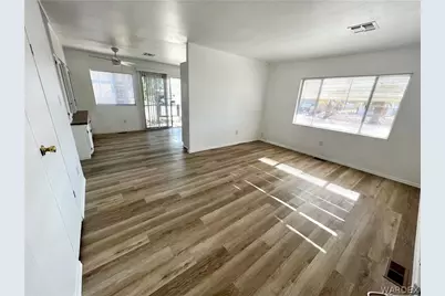 945 Holly Street, Bullhead City, AZ 86442 - Photo 37