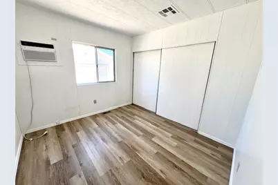 945 Holly Street, Bullhead City, AZ 86442 - Photo 17