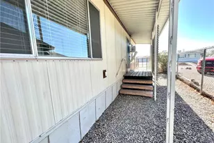 945 Holly St, Bullhead City, AZ 86442 - Photo 23
