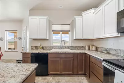 10809 N Jemez Road, Kingman, AZ 86401 - Photo 9