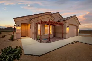 10809 N Jemez Rd, Kingman, AZ 86401 - Photo 1