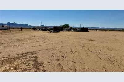 5610 W Unkar Drive, Golden Valley, AZ 86413 - Photo 19