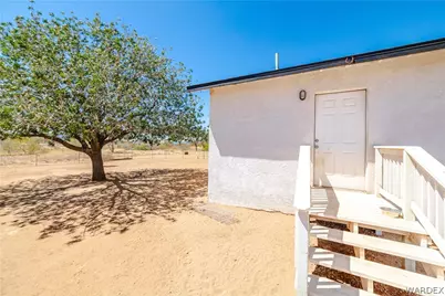 3569 N Maverick Road, Golden Valley, AZ 86413 - Photo 23