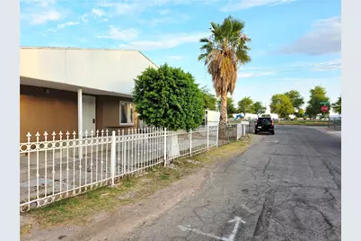 2240 Del Rey Drive, Bullhead City, AZ 86442 - Photo 3
