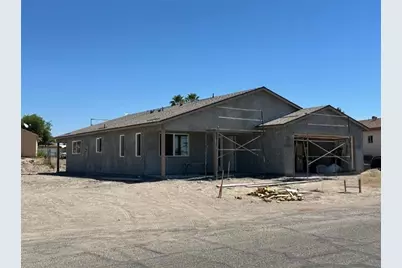 1634 E Luna Media, Fort Mohave, AZ 86426 - Photo 1