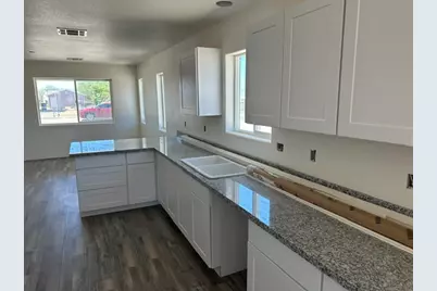 1634 E Luna Media, Fort Mohave, AZ 86426 - Photo 7