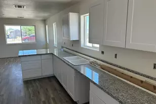 1634 E Luna Media, Fort Mohave, AZ 86426 - Photo 7