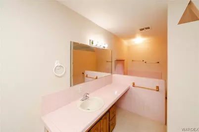 2100 E Valley View Road, Kingman, AZ 86409 - Photo 21