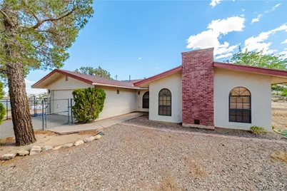 2100 E Valley View Road, Kingman, AZ 86409 - Photo 1