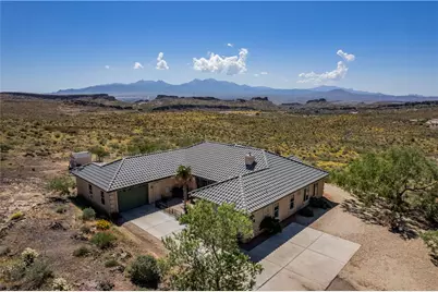 3290 N Wild Mustang Way, Kingman, AZ 86409 - Photo 1