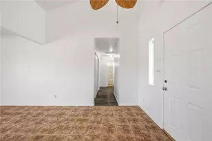 1827 Long Ave, Bullhead City, AZ 86442 - Photo 17