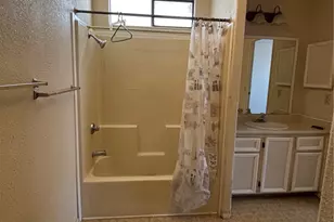 5465 W Earl Dr, Golden Valley, AZ 86413 - Photo 19