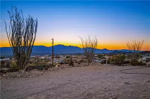 858 La Puerta Rd, Bullhead City, AZ 86429 - Photo 19