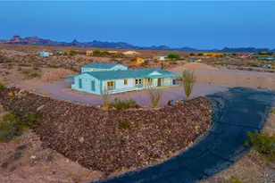 858 La Puerta Rd, Bullhead City, AZ 86429 - Photo 25