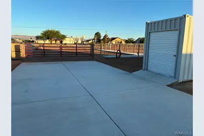 894 S San Pedro Road, Golden Valley, AZ 86413 - Photo 7