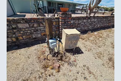 49517 Topaz Avenue, Quartzsite, AZ 85346 - Photo 9