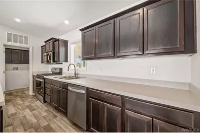 1847 Wendell Avenue, Bullhead City, AZ 86442 - Photo 11