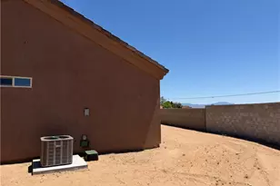 6676 W Rosario Ct, Golden Valley, AZ 86413 - Photo 9