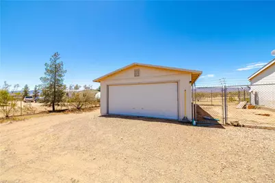 4729 N Stewart Mtn Rd, Golden Valley, AZ 86413 - Photo 27