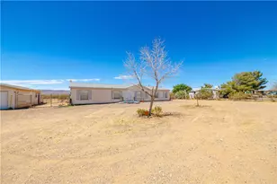4729 N Stewart Mtn Rd, Golden Valley, AZ 86413 - Photo 25