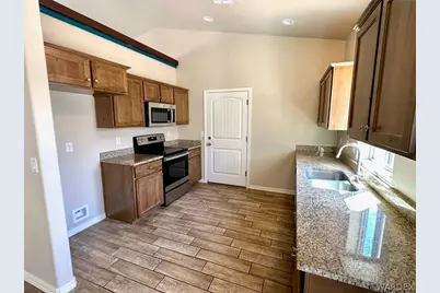 2535 Southern Avenue, Kingman, AZ 86401 - Photo 9