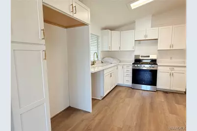 500 Stahlman Drive, Bullhead City, AZ 86442 - Photo 17
