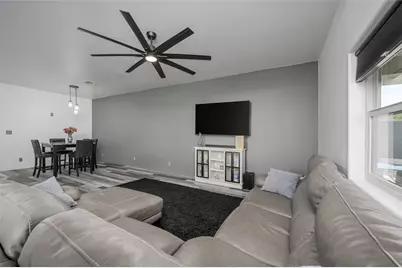 2836 Enclave Drive, Bullhead City, AZ 86429 - Photo 9